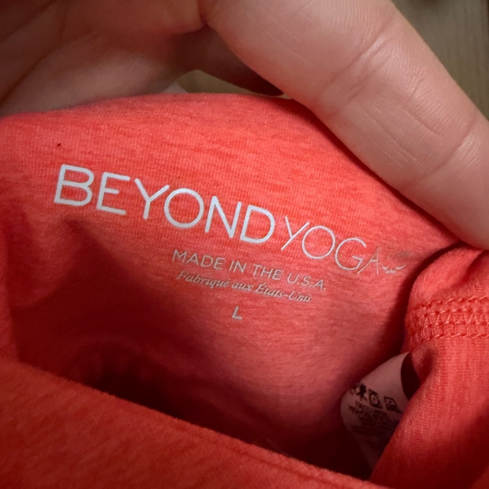 Beyond Yoga Vibrant bra Tank - Picture 4 of 4